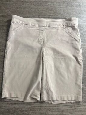 Coral Bay Women’s Bermuda Shorts Pull On Size 14 Beige Stretch